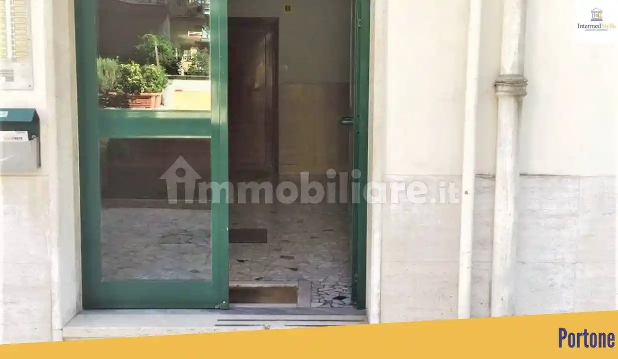 Bilocale via Genzano 120, Colli Albani, Roma - foto 4