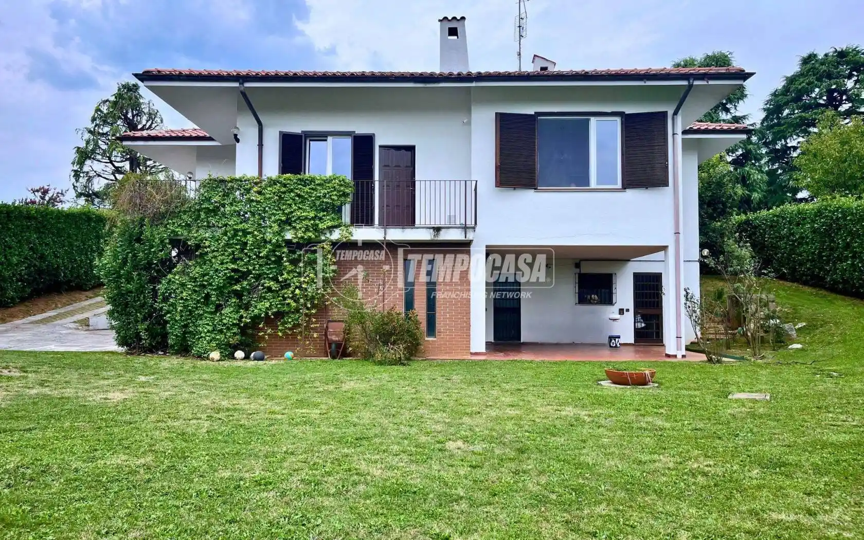 Villa in vendita a Casatenovo