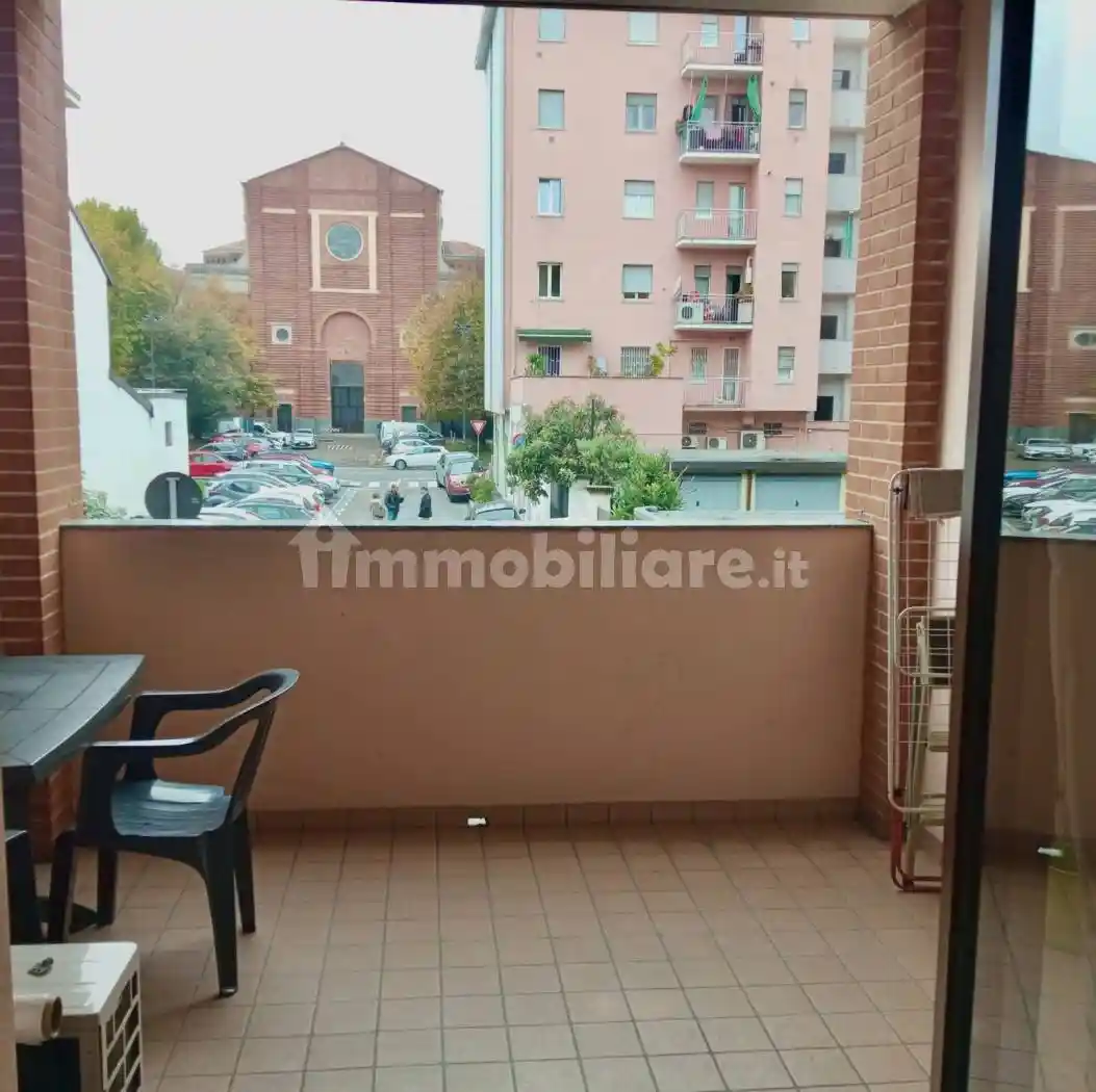 Bilocale via Luigi Manzotti 25, Dergano, Milano - foto 2