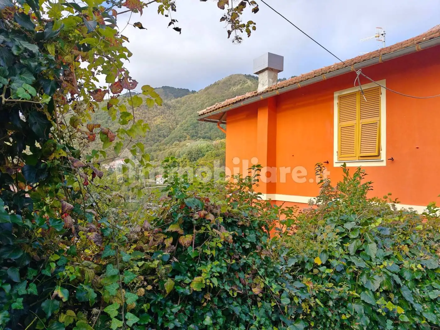 Casa indipendente in vendita a Davagna