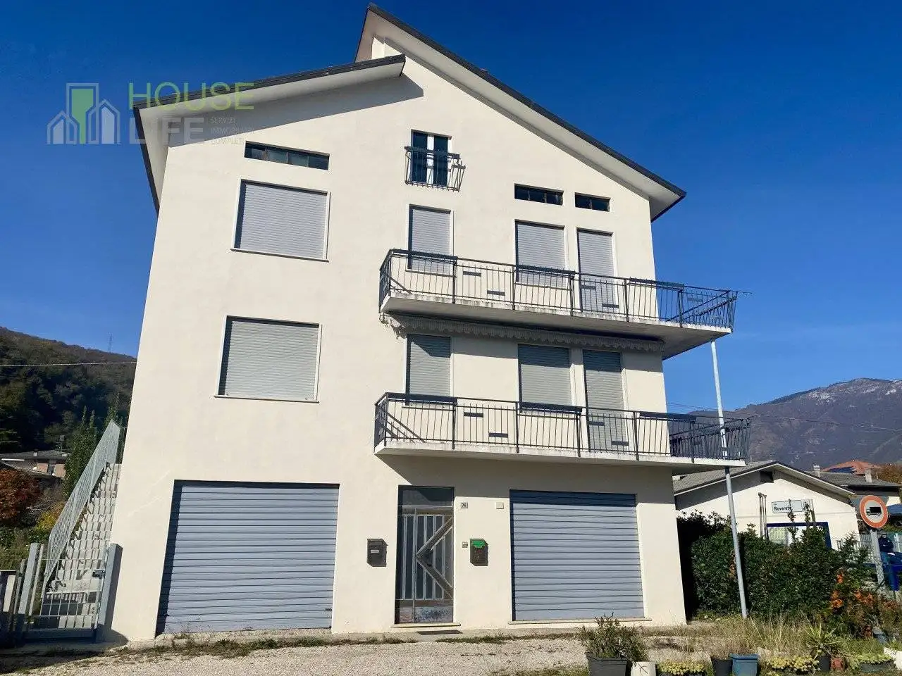 Villa in vendita a Piovene Rocchette