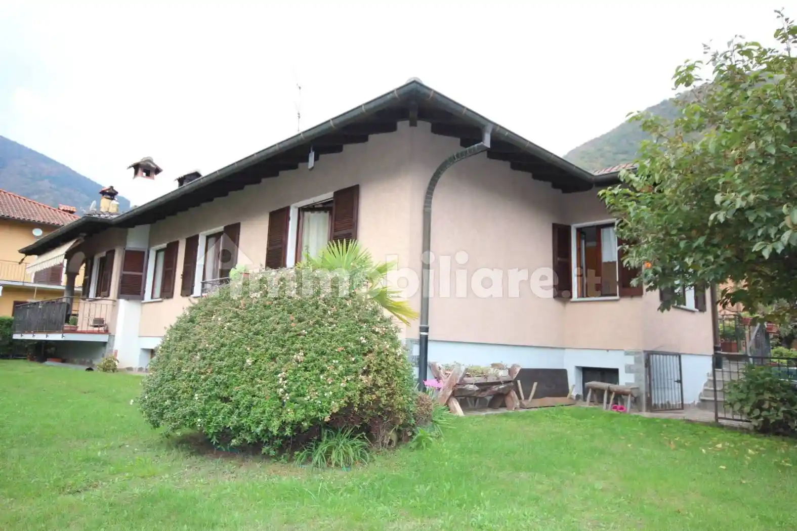 Terratetto unifamiliare via Madonna delle Grazie 58, Centro, Cannobio - foto 3