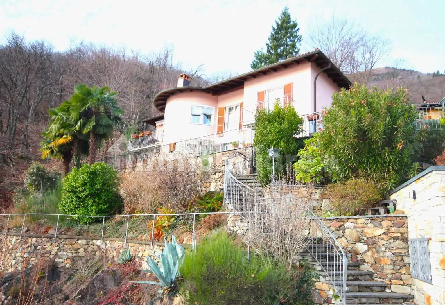 Villa in vendita a Cannobio