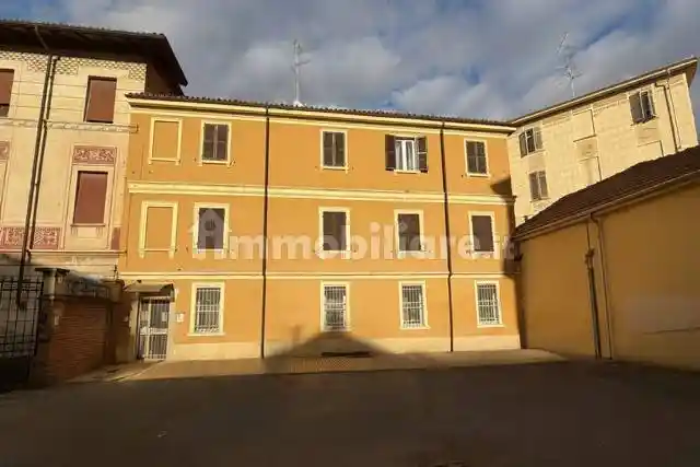 Appartamento in vendita a Vercelli
