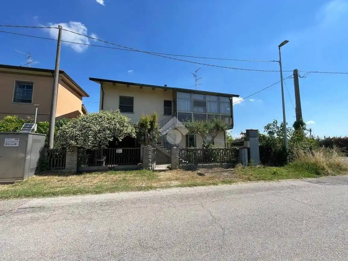 Appartamento in vendita a Ravenna