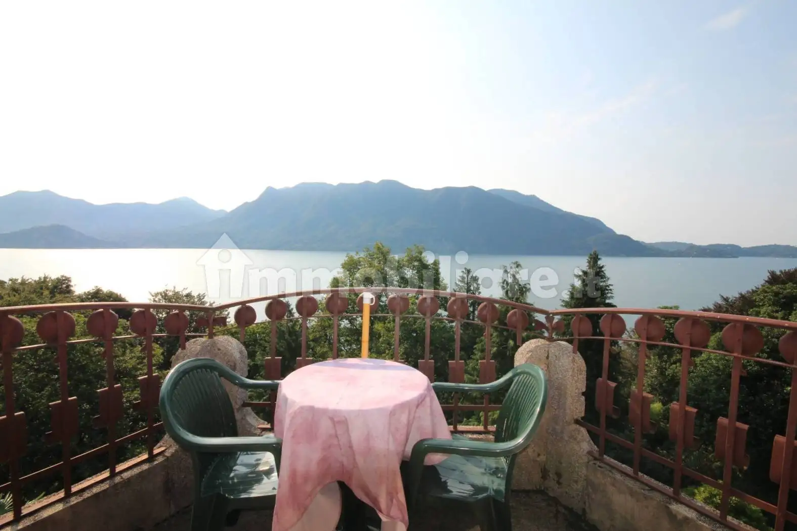 Villa in vendita a Ghiffa