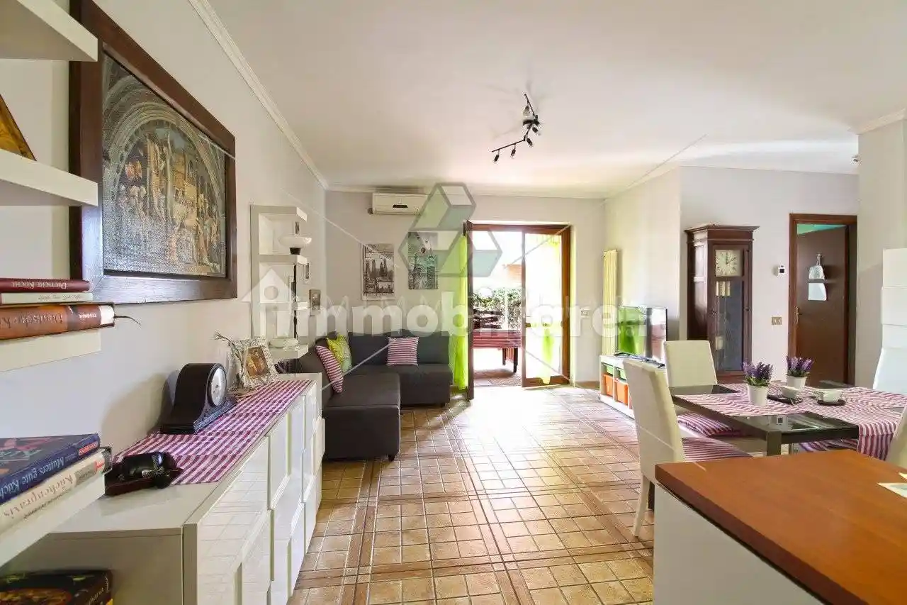 Appartamento in vendita a Rignano Flaminio