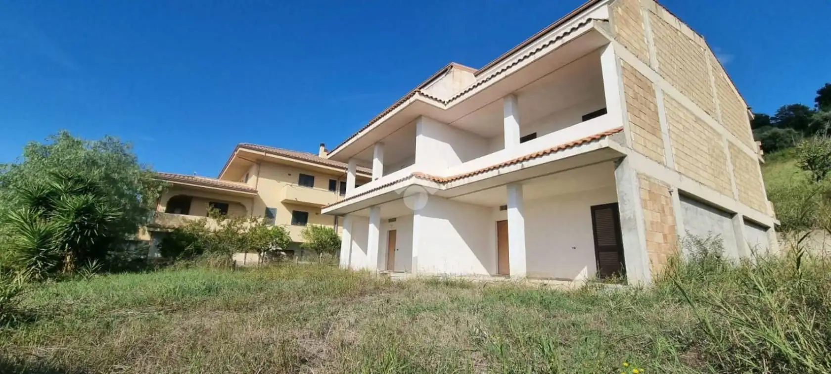 Rustico - Casale in vendita a Squillace