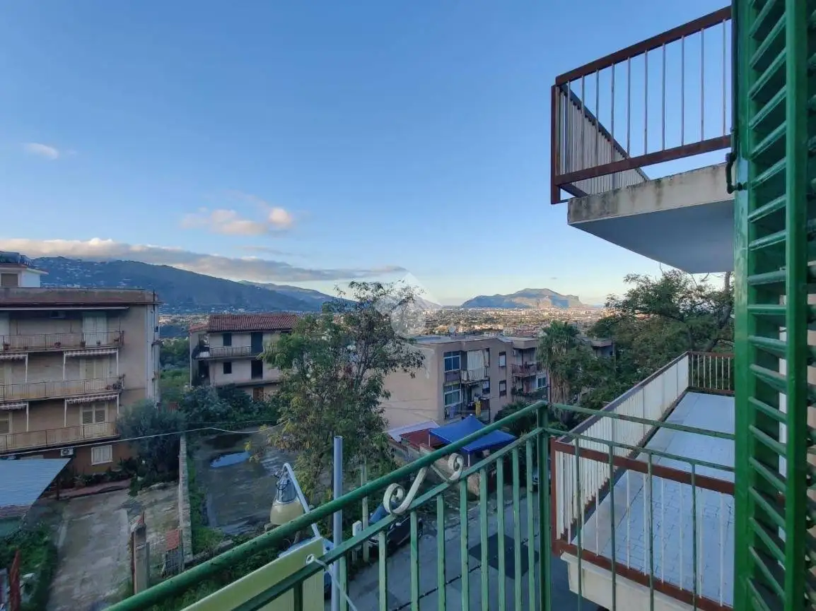 Appartamento in vendita a Palermo