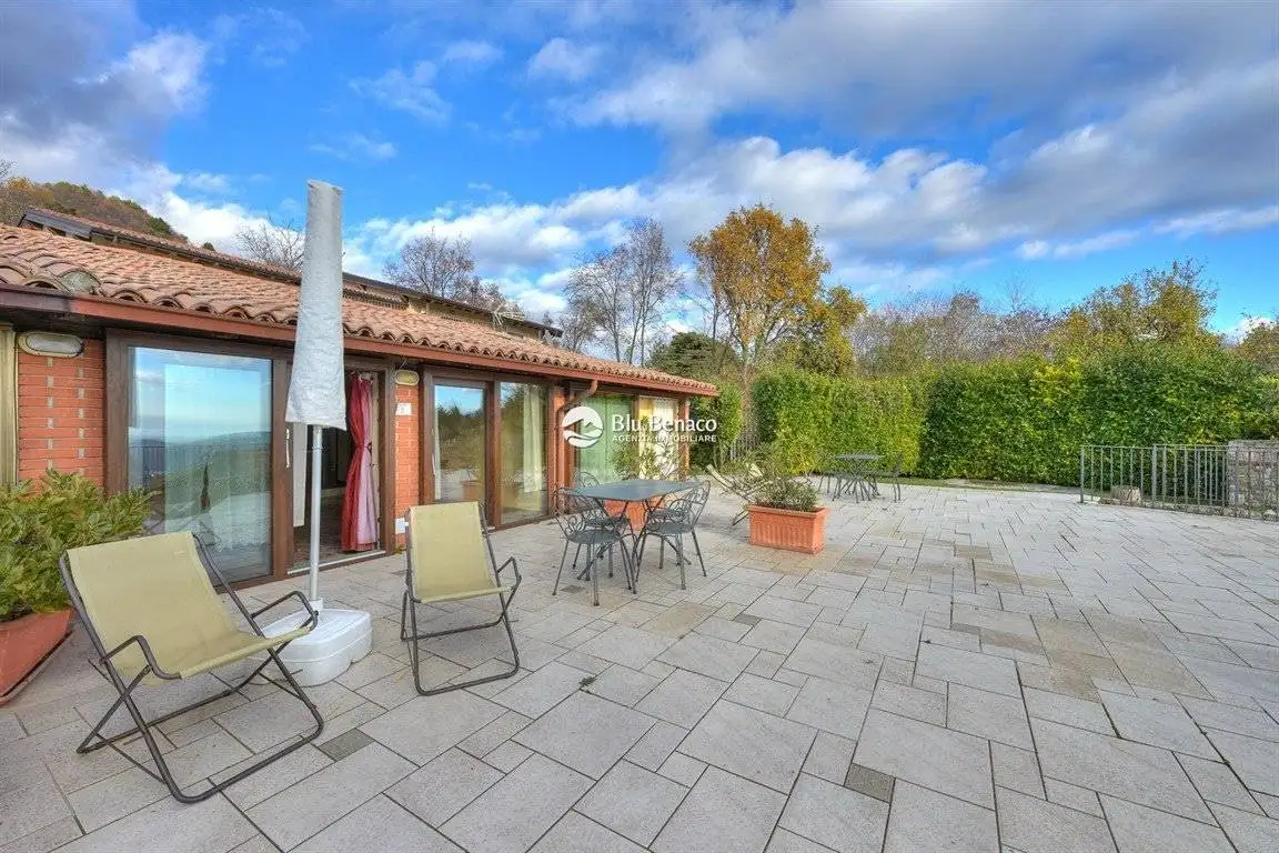 Appartamento in vendita a Tignale