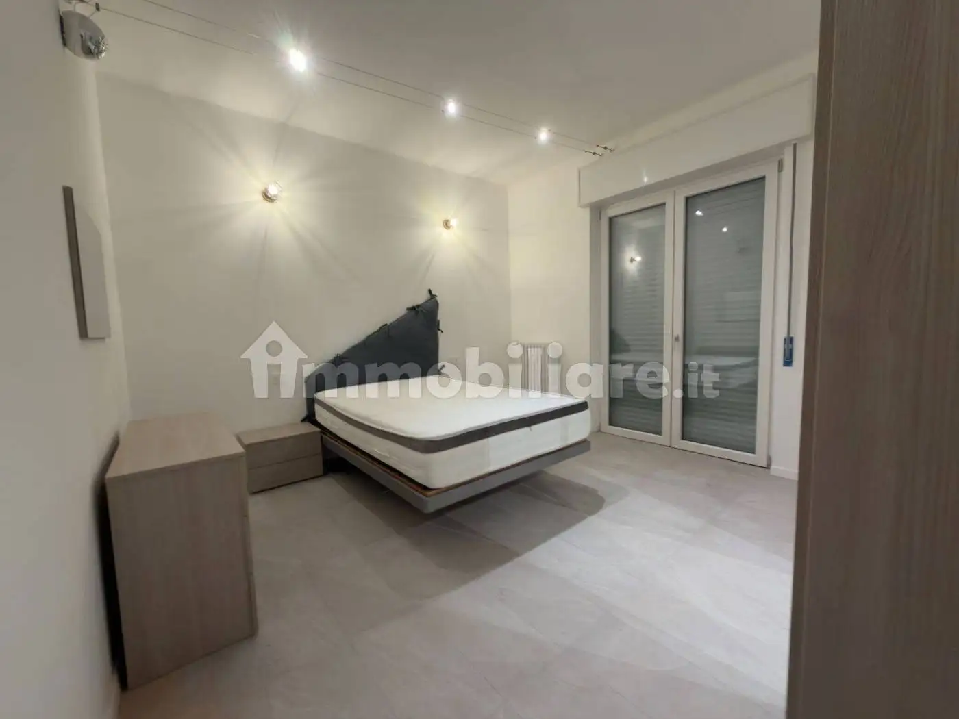 Appartamento in affitto a Voghera