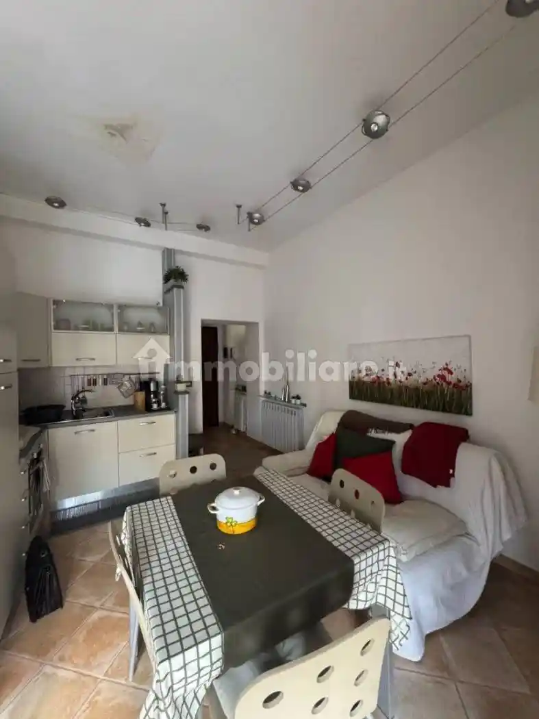 Bilocale via 20 Settembre 162A, Centro, Perugia - foto 2