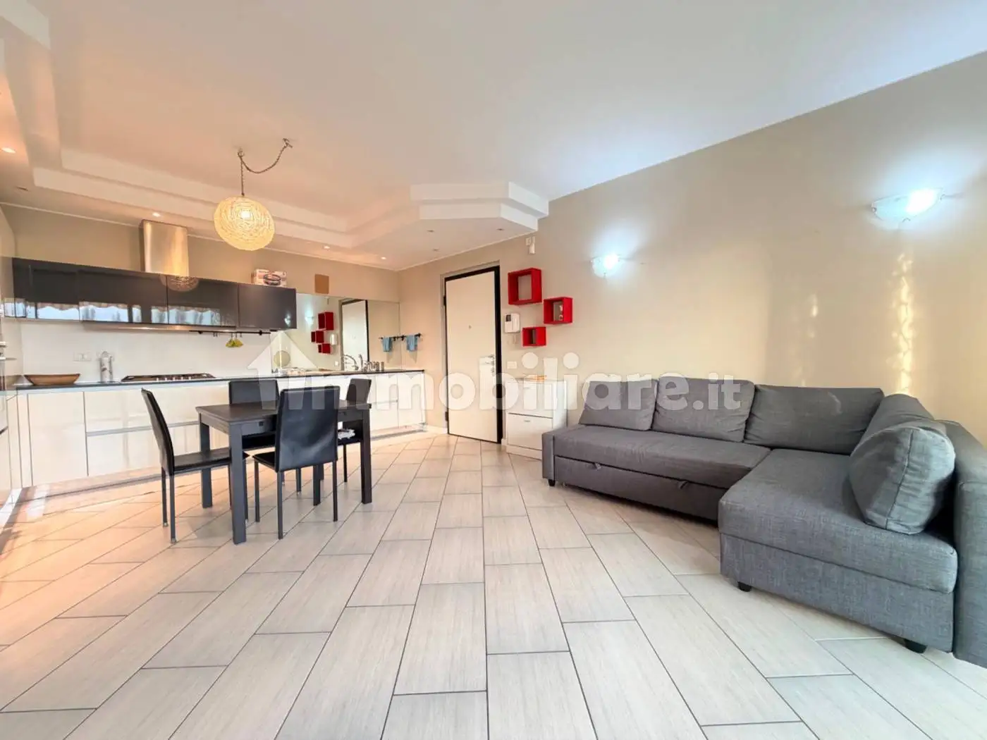 Trilocale via Camillo Benso di Cavour 75, Centro, Cernusco sul Naviglio - foto 2