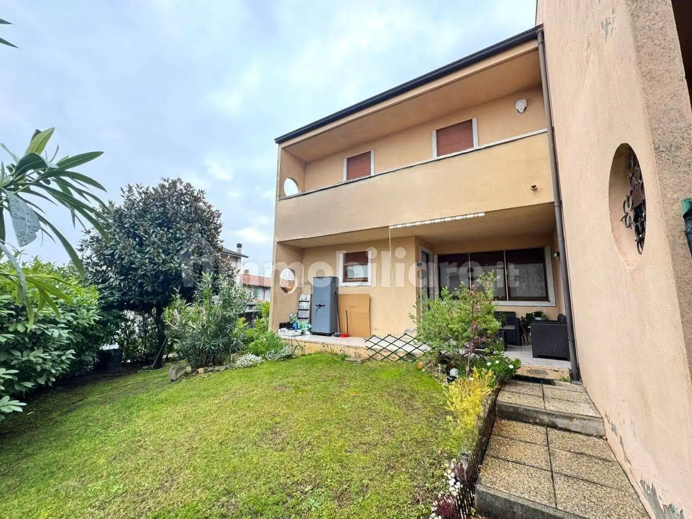 Villa in vendita a Soave