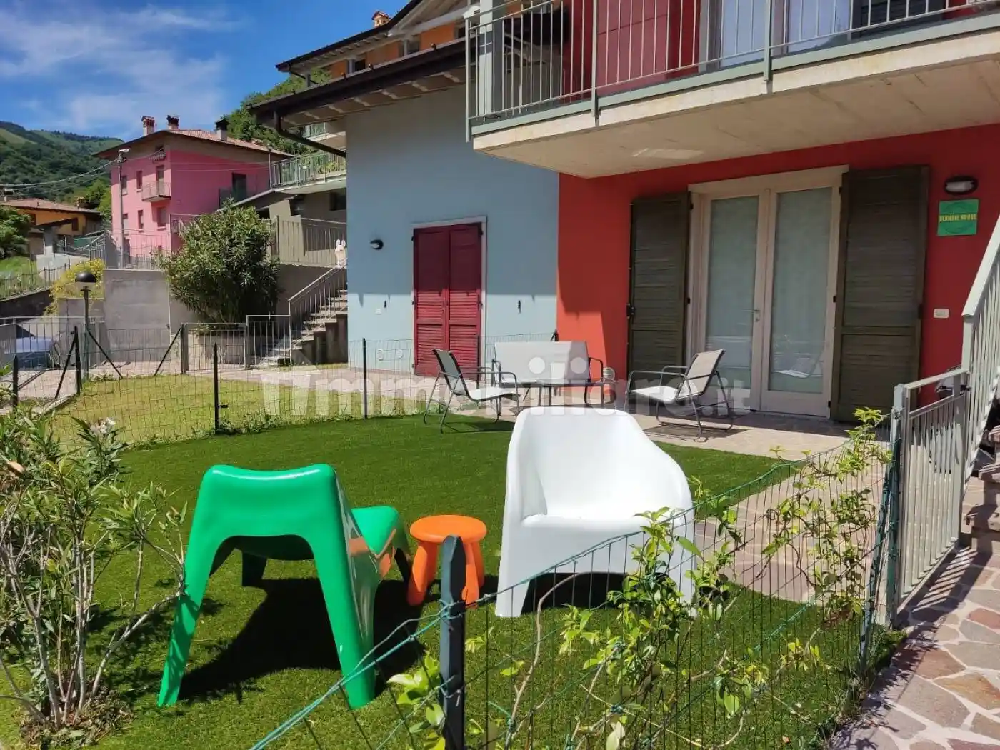 Villetta a schiera in vendita a Solto Collina