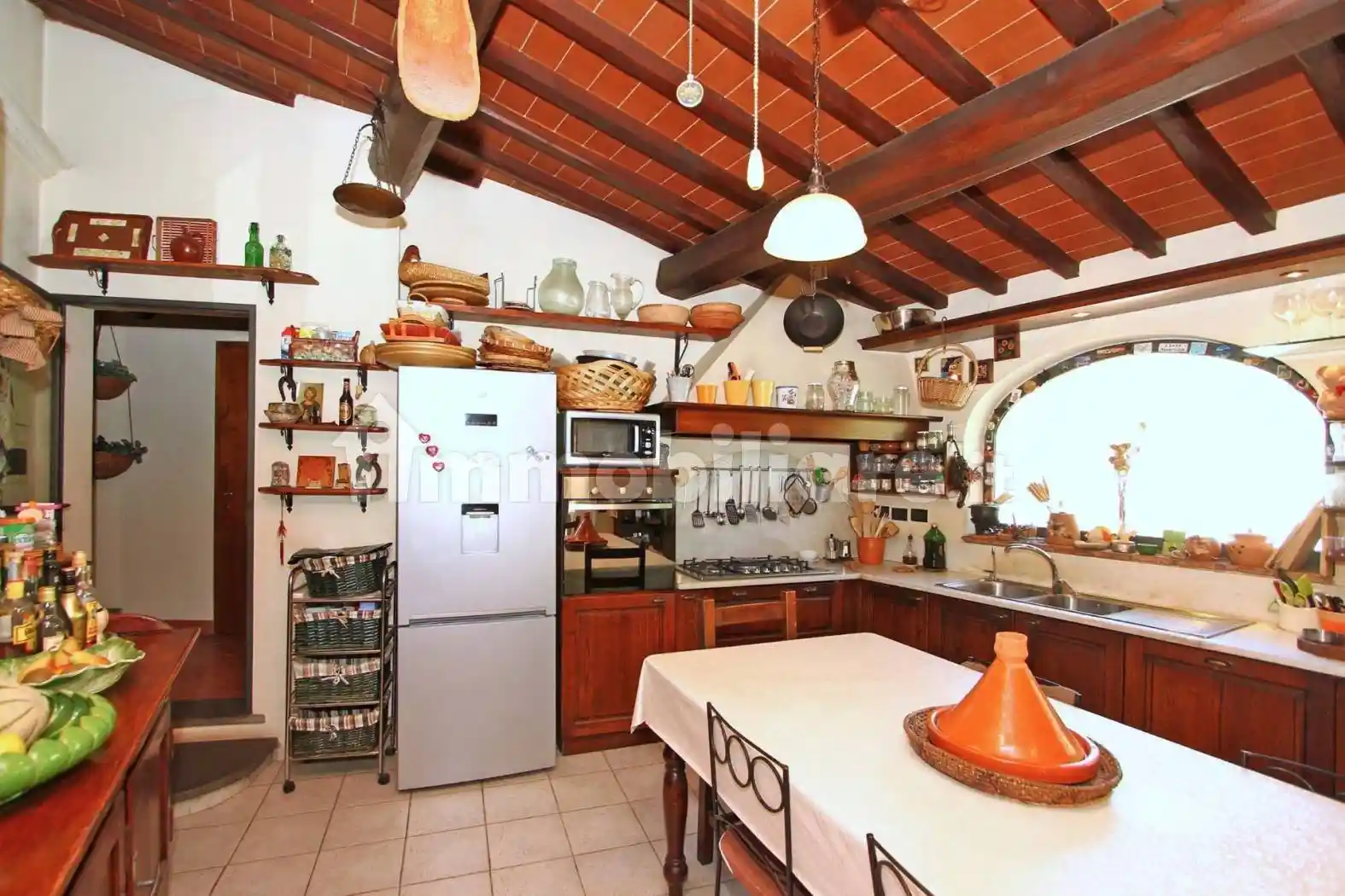 Rustico - Casale in vendita a Reggello