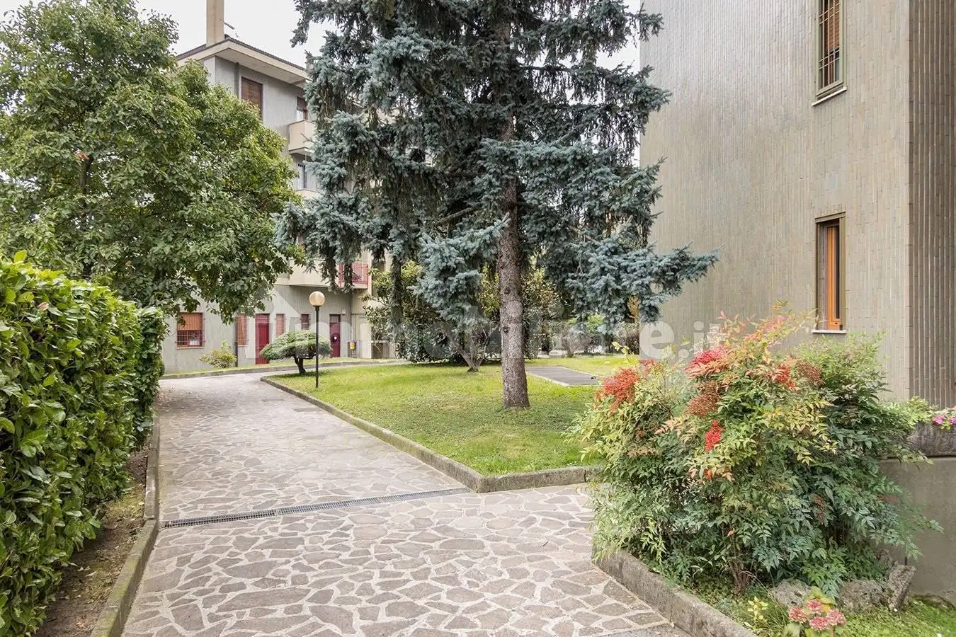 Appartamento in vendita a Monza