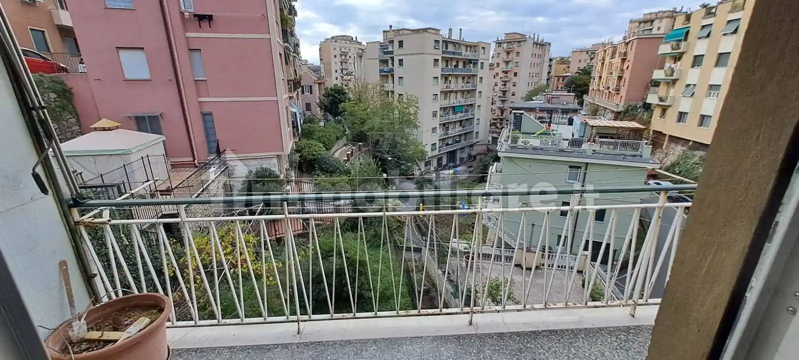 Appartamento in vendita a Genova