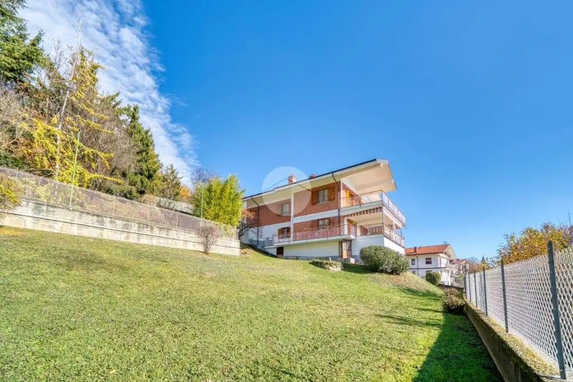 Villa in vendita a Valgioie