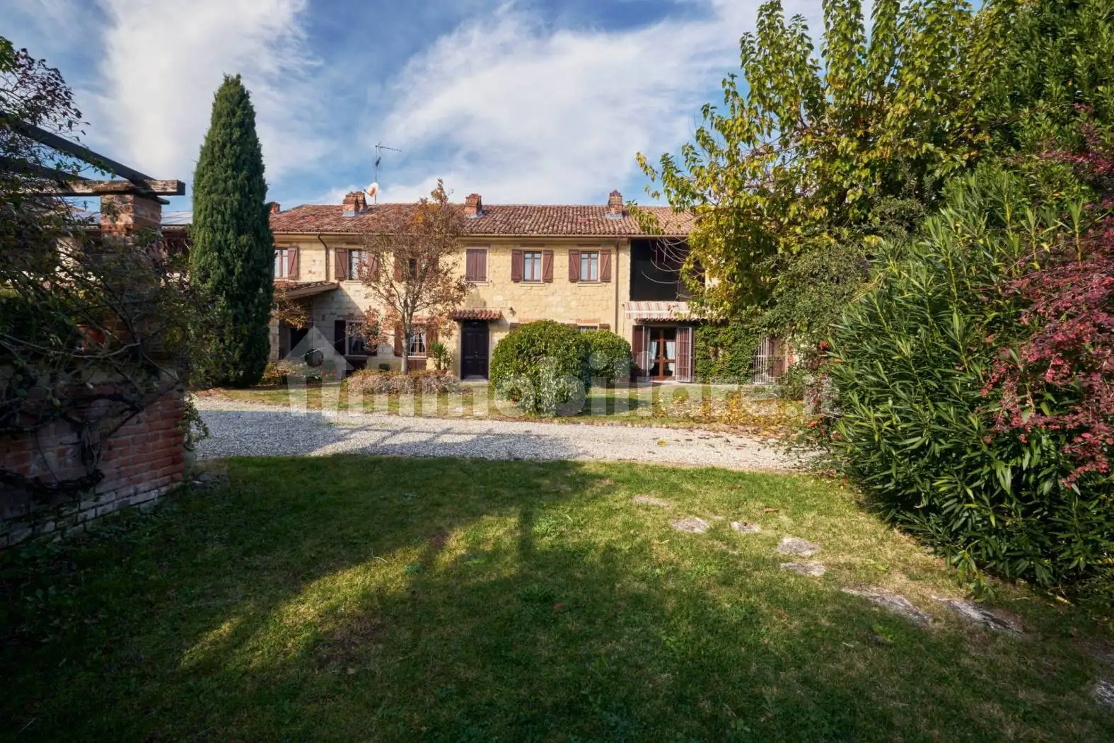 Villa in vendita a Conzano