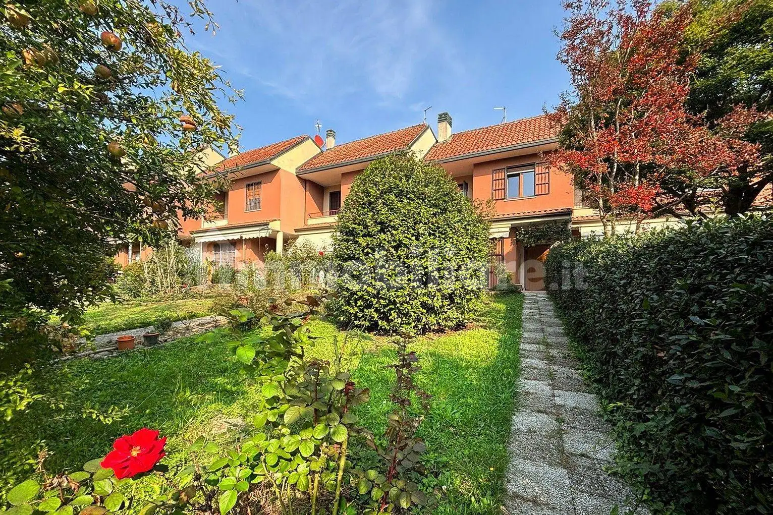 Villetta a schiera in vendita a Usmate Velate