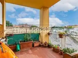 Appartamento in vendita a Livorno