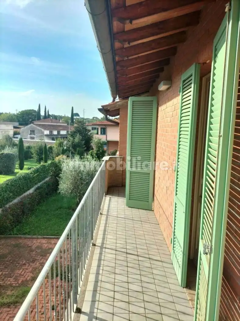 Appartamento in vendita a Terricciola