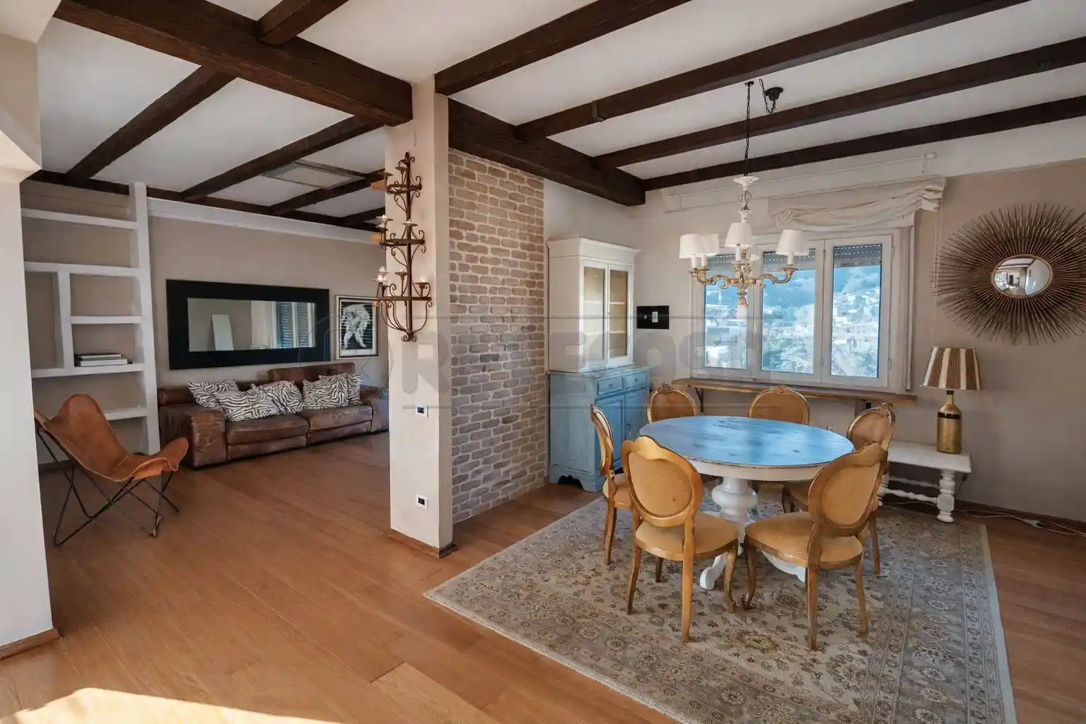 Appartamento in vendita a Carrara