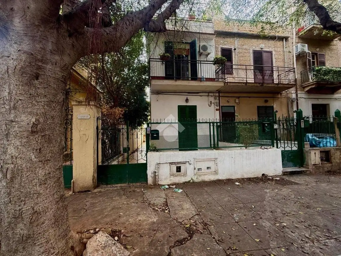 Appartamento in vendita a Palermo