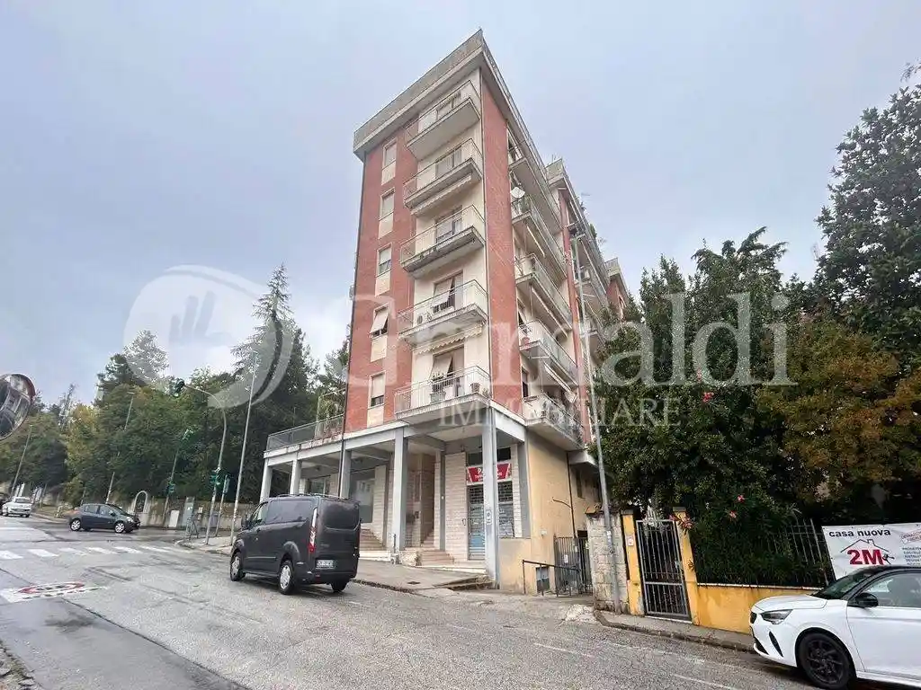 Quadrilocale via Gramsci , 0, Viale della Vittoria, Jesi - foto 2