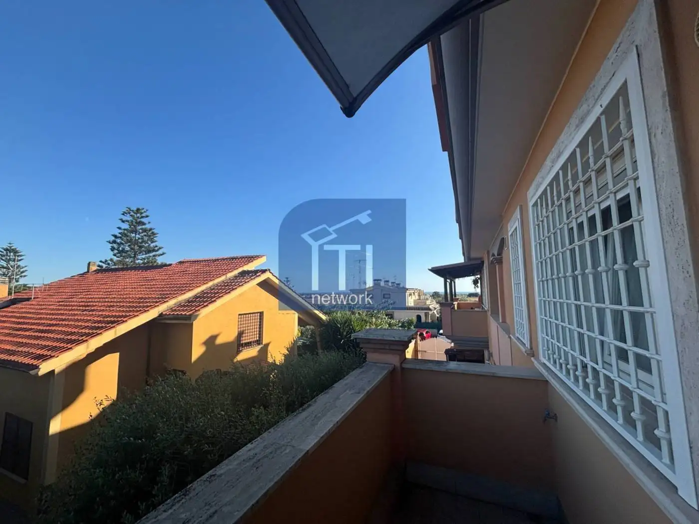 Villetta a schiera in vendita a Pomezia