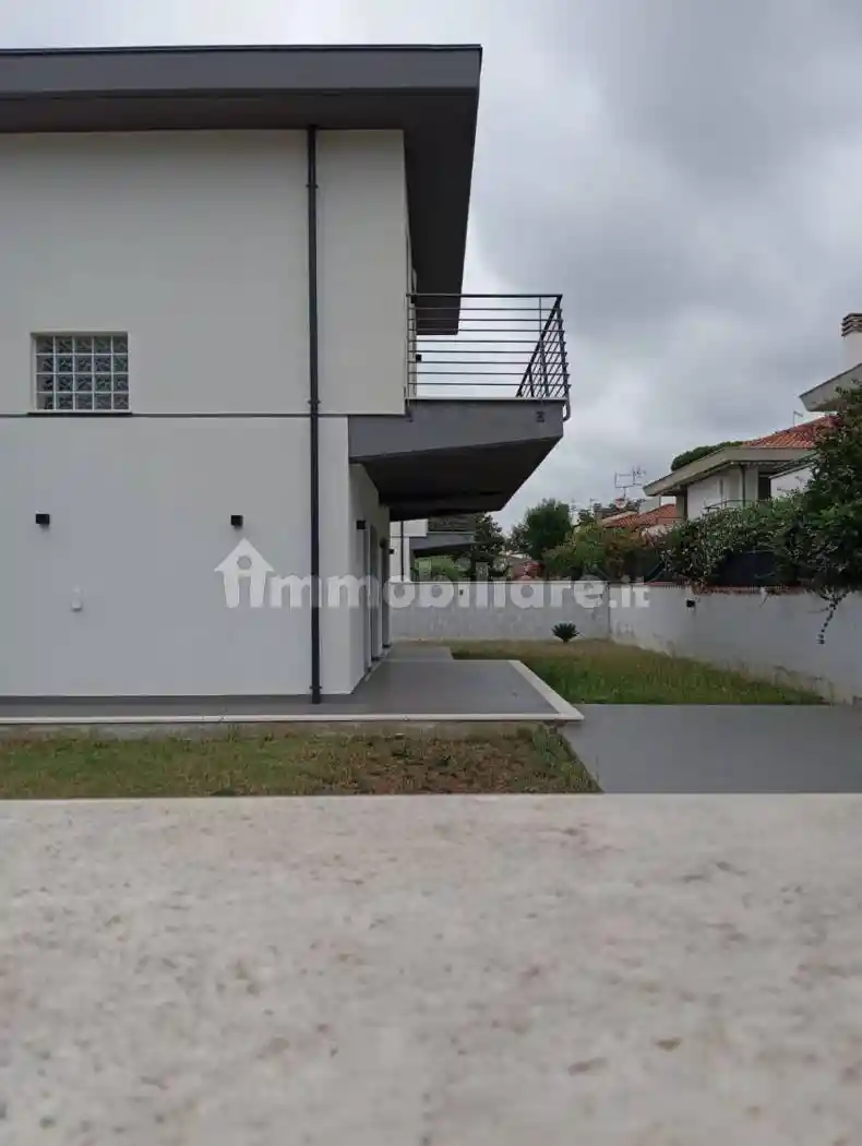 Villa in vendita a Anzio