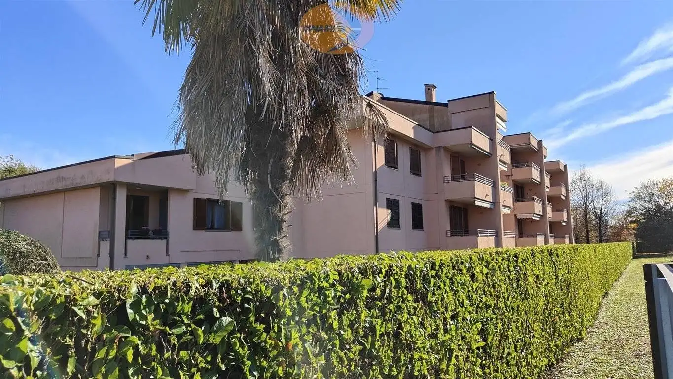 Quadrilocale via Giuseppe Ungaretti, Velate, Usmate Velate - foto 2