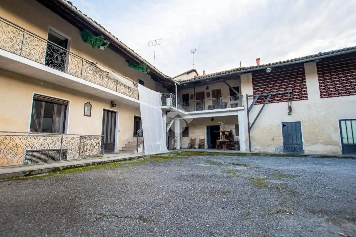 Terratetto unifamiliare via Giovanni Trimaglio 48, Centro, Busca - foto 3