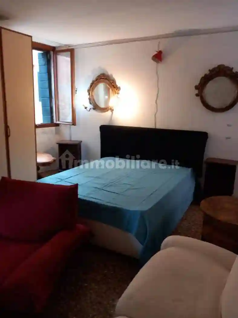 Quadrilocale Campo San Francesco, San Francesco della Vigna, Venezia - foto 4