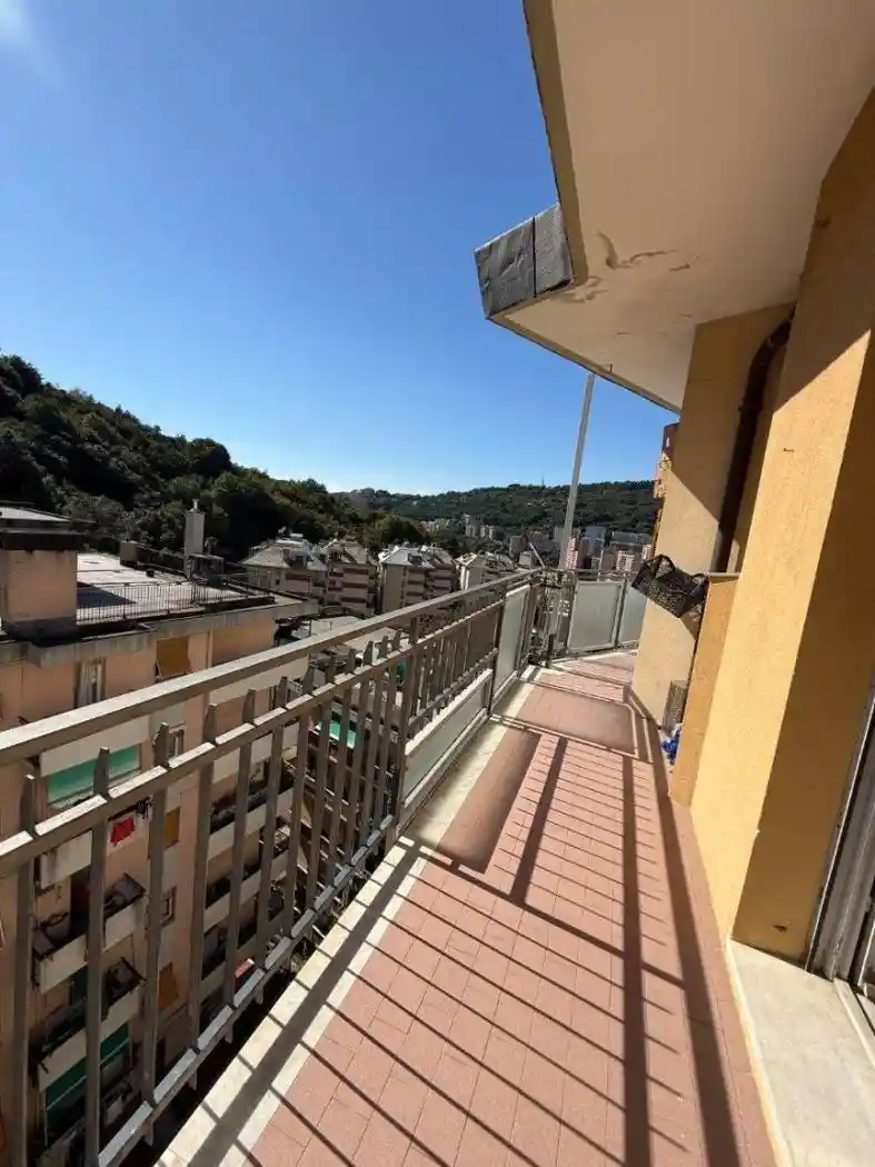 Appartamento in vendita a Genova