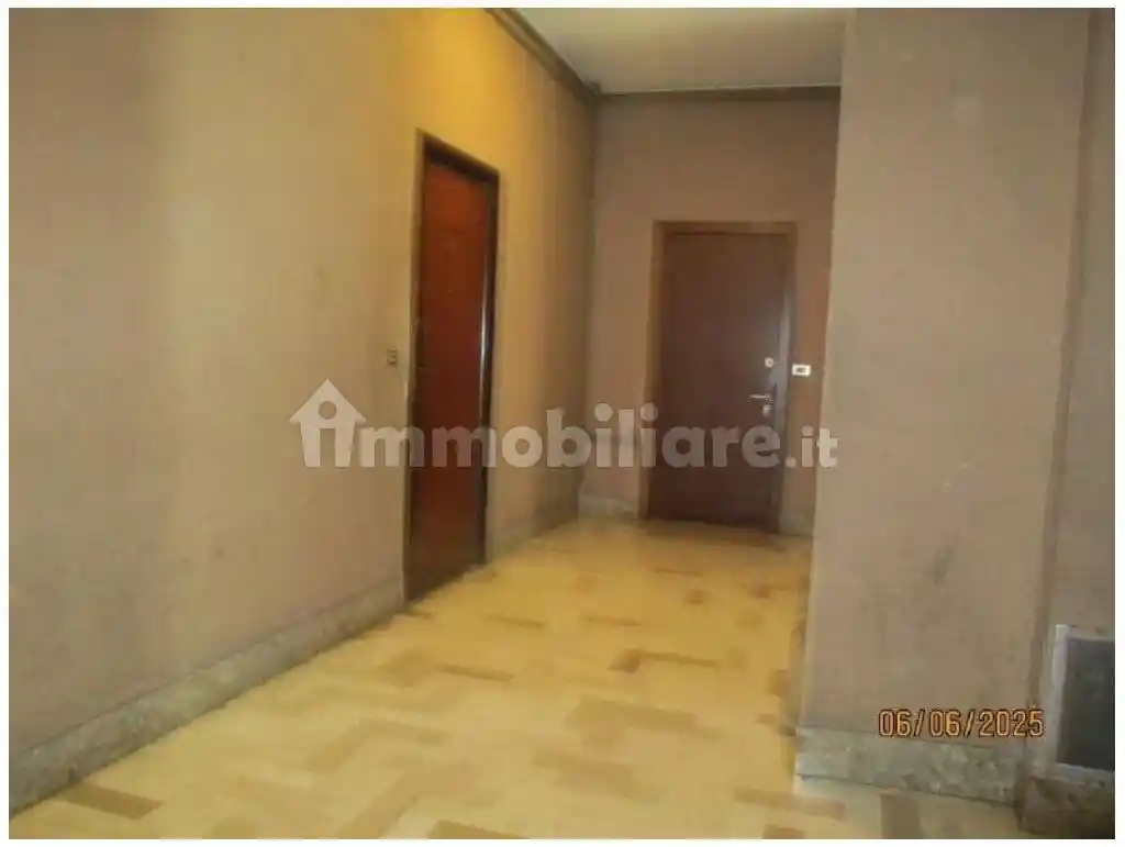 Appartamento all'asta via Fiuggi 2, Milano - foto 4