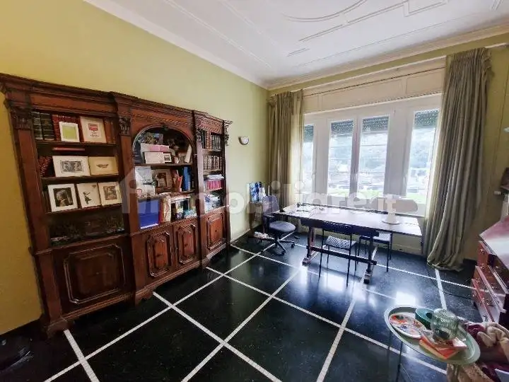 Appartamento in affitto a Genova