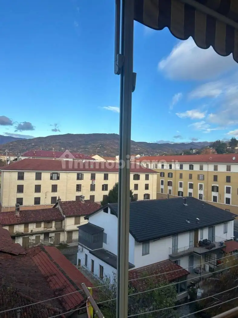 Appartamento in affitto a Pinerolo