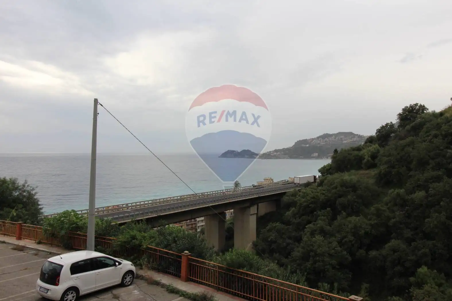 Appartamento in vendita a Letojanni