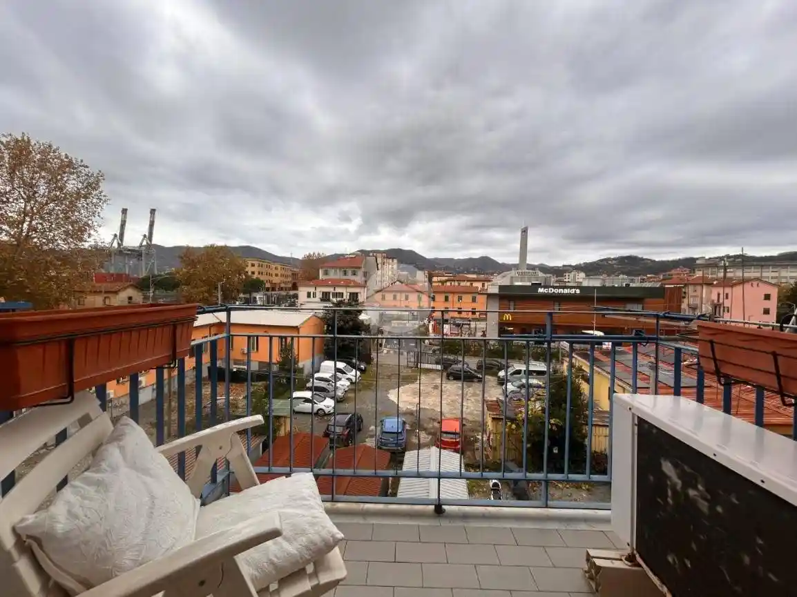 Quadrilocale viale san bartolomeo 441, Canaletto, La Spezia - foto 2