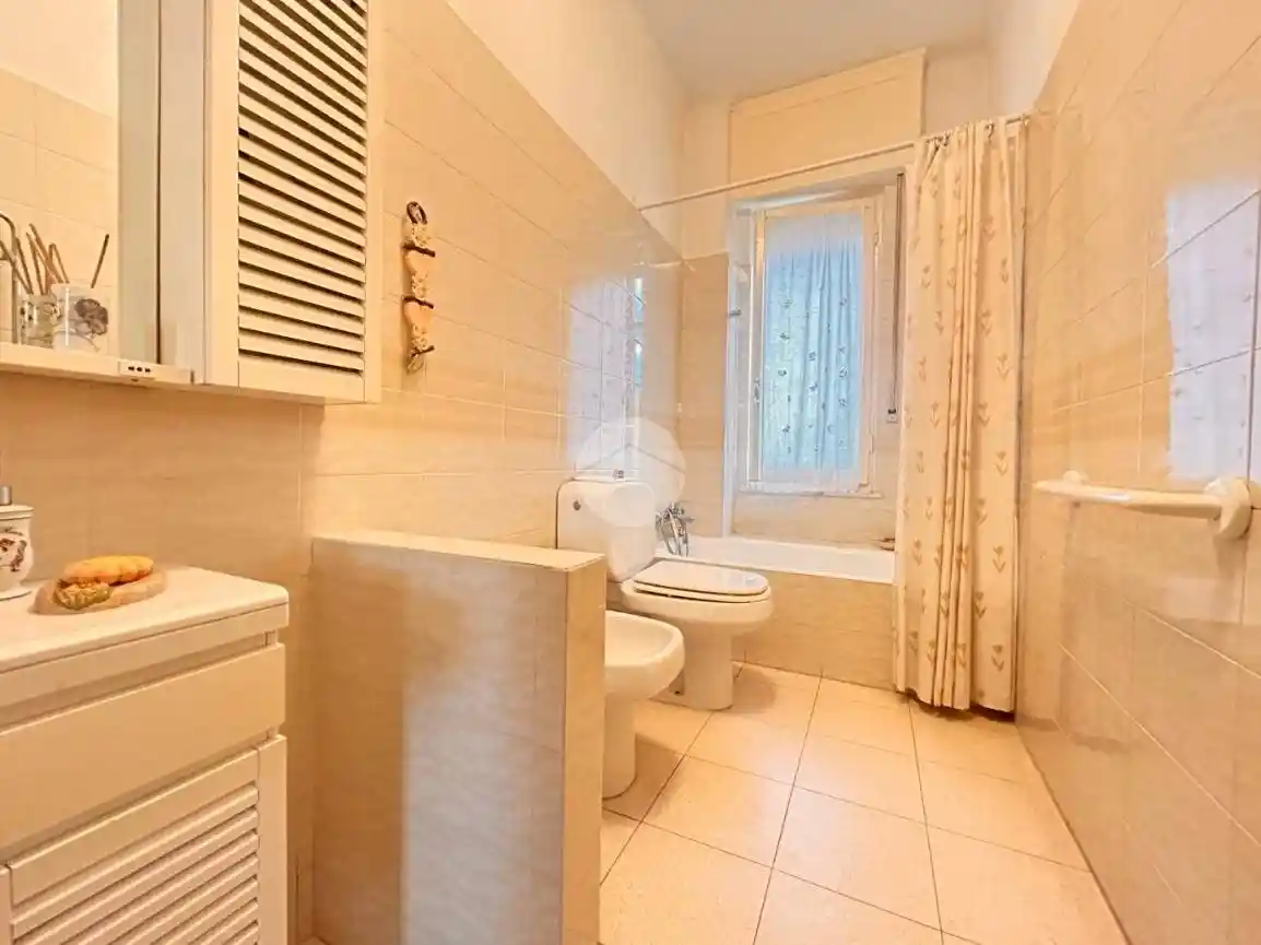 Quadrilocale viale san bartolomeo 441, Canaletto, La Spezia - foto 5