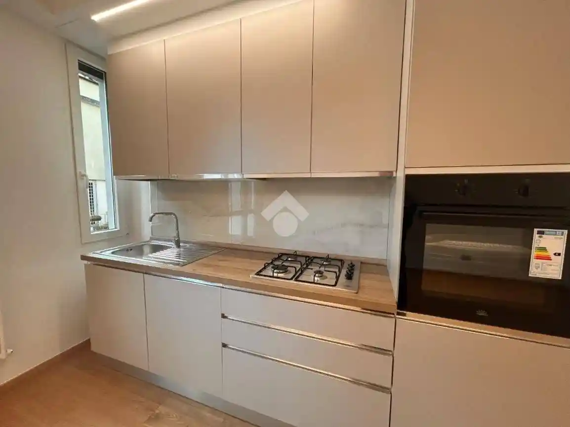 Trilocale via Luigi Prinetti 30, Cimiano, Milano - foto 5