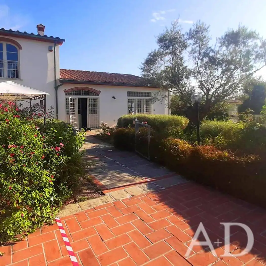 Rustico - Casale in vendita a Pistoia