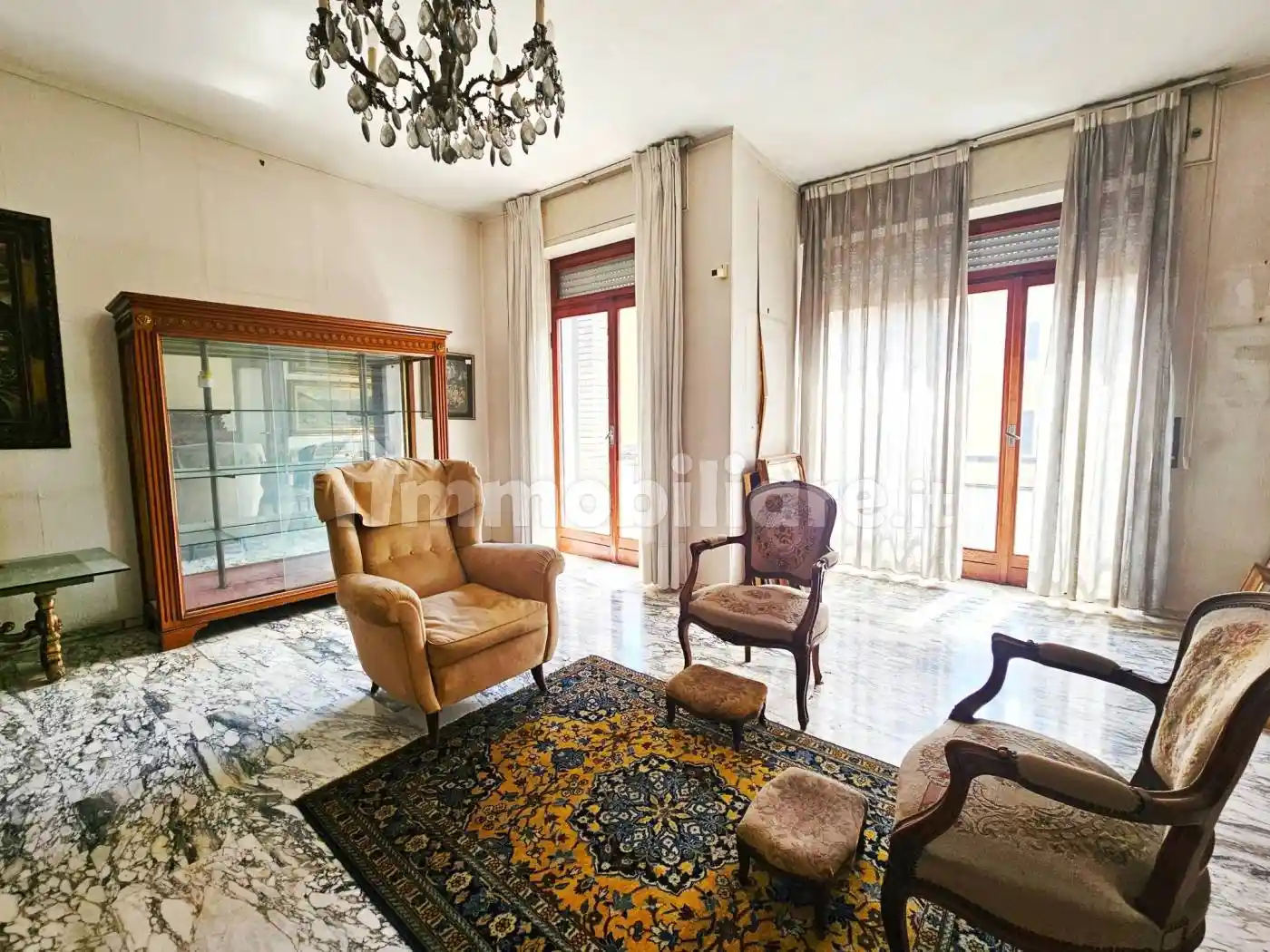 Palazzo - Edificio in Vendita - foto 2