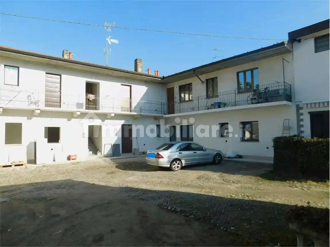 Appartamento in vendita a Somma Lombardo