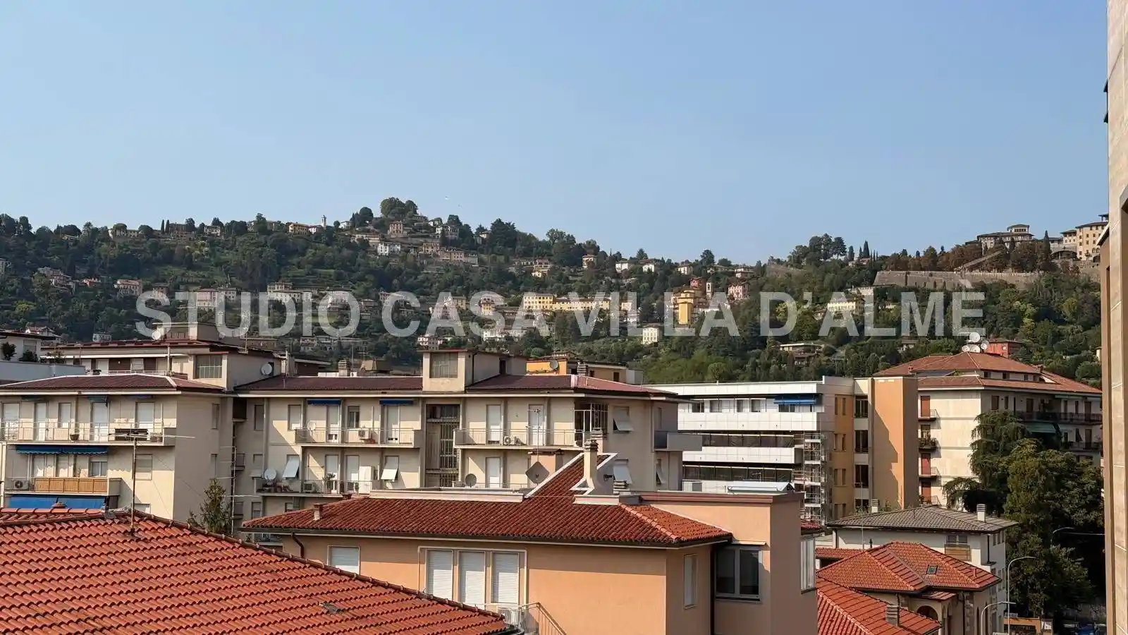 Trilocale via Giorgio E Guido Paglia, Stazione, Bergamo - foto 2