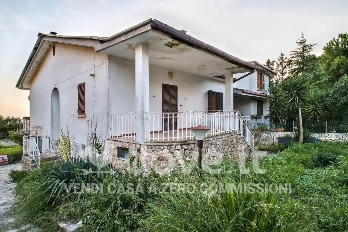 Villa in vendita a Statte