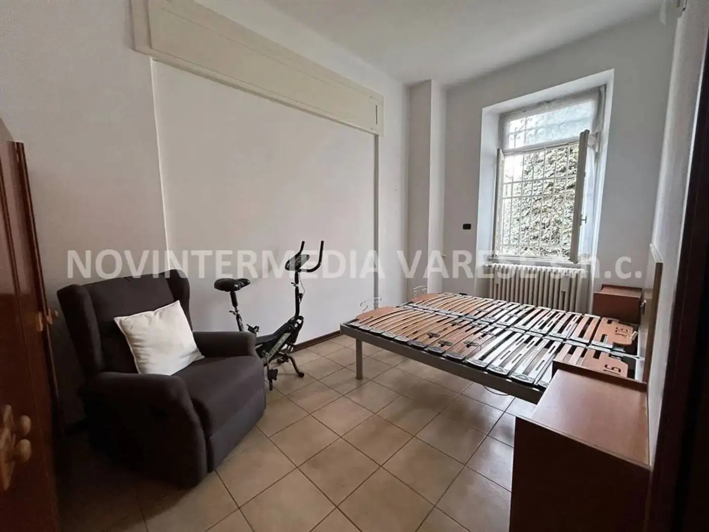 Villa unifamiliare piazza Italia, 29, Centro, Brebbia - foto 5