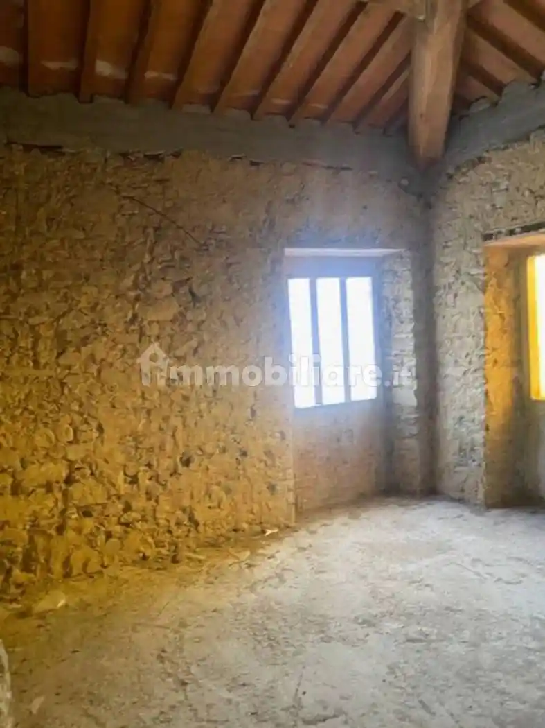 Appartamento in vendita a Montale